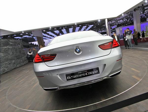 Первый взгляд на новейшую «шестерку» от BMW (3 фото)